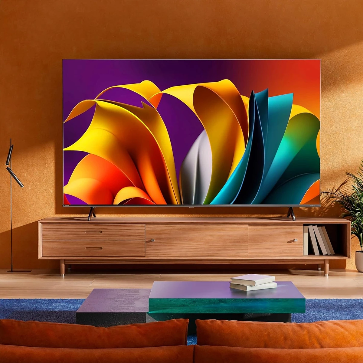 Hisense 55-Inch 4K UHD Smart TV  – Dolby Vision, Dolby Audio, Game Mode Plus, AI 4K Upscaler.