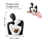 Figurine de Couple Abstraite Moderne en Résine - Noir et Blanc avec Cœur Doré pour Décoration Intérieure et Cadeau de Mariage – Image 3