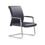 Chaise de Conférence Executive Moderne en Simili-Cuir Noir avec Base Cantilever Chromée. – Image 2
