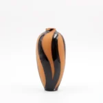 Torsade Ambrée – Handblown Glass Tall Art Vase - Image 2