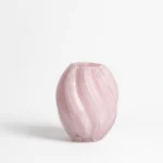 Rose Torsadé – Vase Artisanal en Verre Soufflé à Motif Torsadé – Image 2