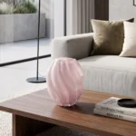 Rose Torsadé – Vase Artisanal en Verre Soufflé à Motif Torsadé