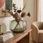 Vase Rond Artisanal en Verre Soufflé avec Poignées