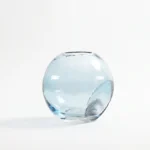 Vase Sphérique Artisanal en Verre Soufflé Strié – Image 2